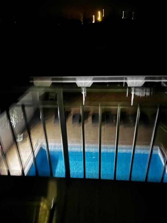 La nuferi lac to Therme & Aeroport Otopeni - King Room With Balcony