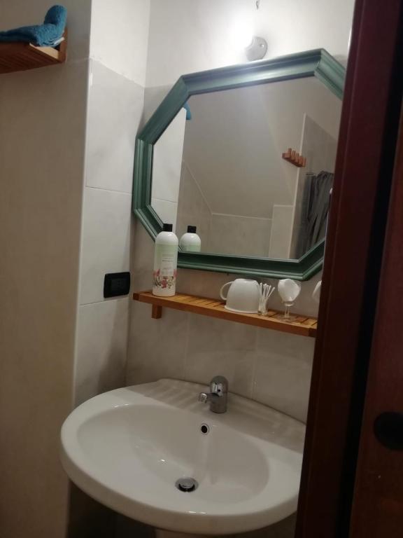 Agriturismo A Cà Vegia - Triple Room With Private Bathroom