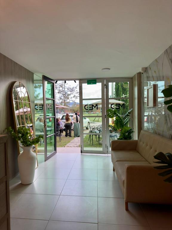 Posezení v ubytování Hotel Med Llanogrande