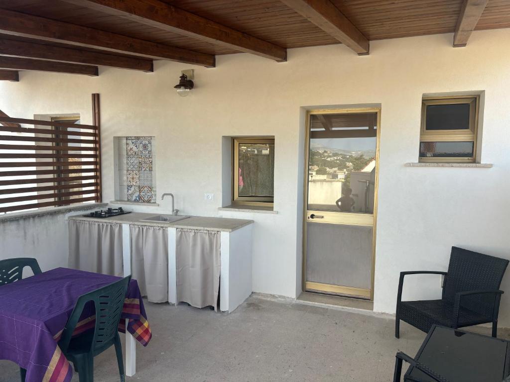 Kuchyň nebo kuchyňský kout v ubytování Camere Con Terrazzino