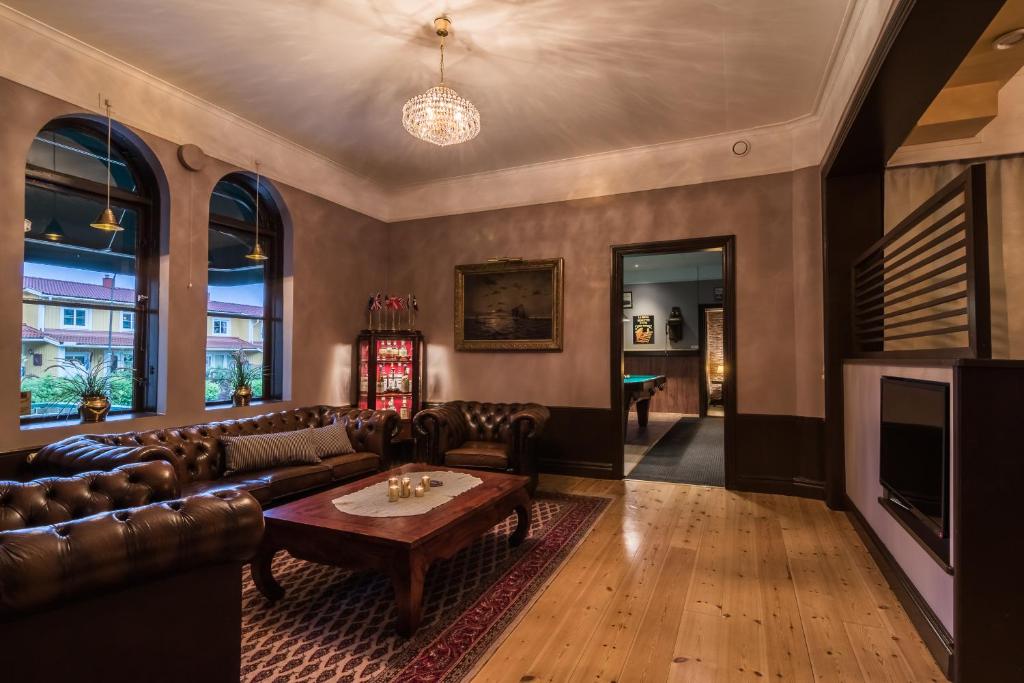 Posezení v ubytování Skultuna Hotell & Konferens