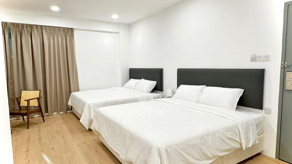Postel nebo postele na pokoji v ubytování Lawson Inn