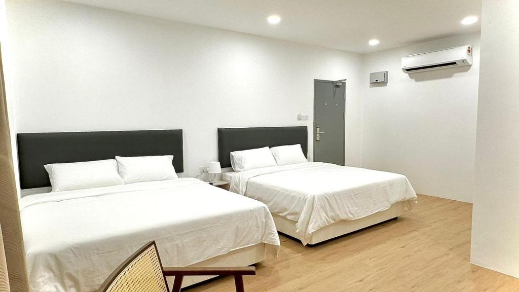 Postel nebo postele na pokoji v ubytování Lawson Inn