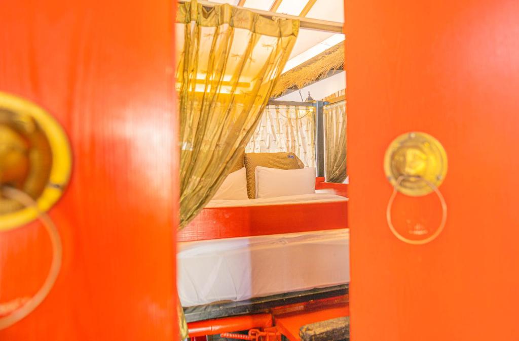 Postel nebo postele na pokoji v ubytování Regale Motel