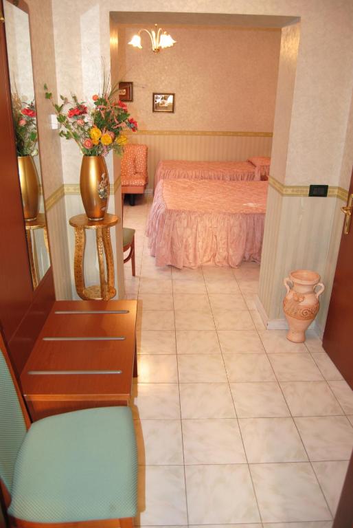 Hotel Nespolo D'Oro - Habitación Triple