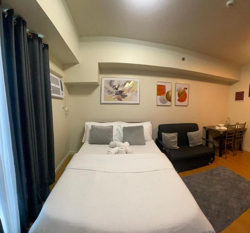 8 Adriatico, Manila (updated prices 2024)