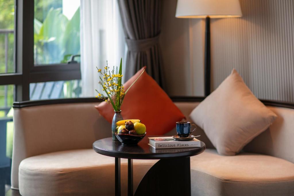 Le Premier Suite with Balcony