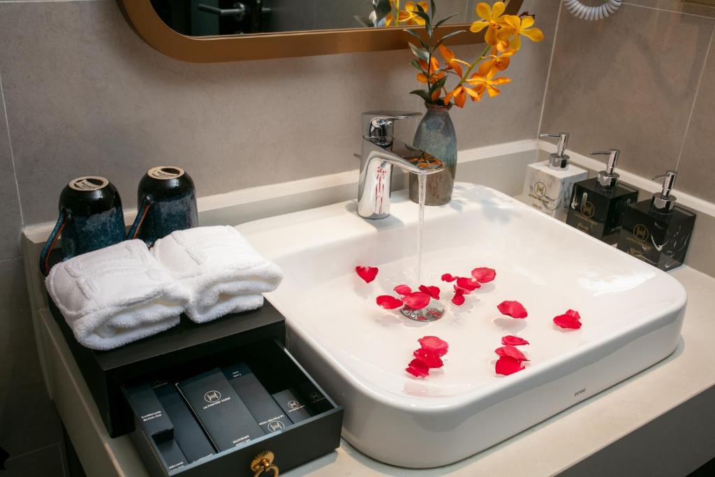 Phòng Deluxe cho 3 Người có Cửa sổ