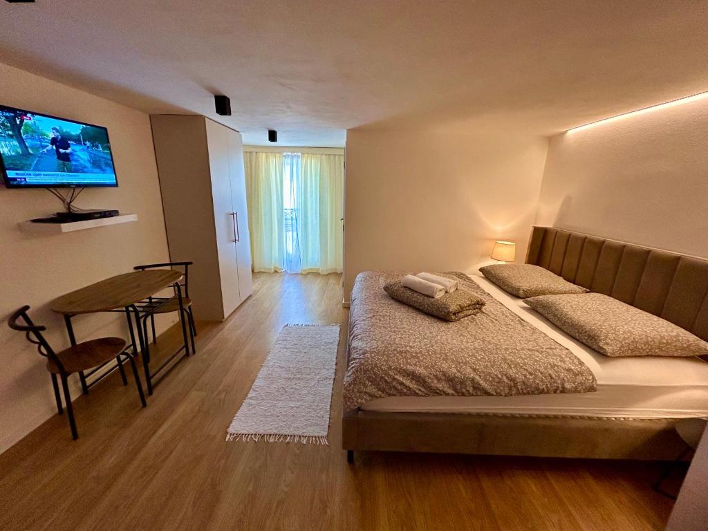 Apartments ZARA - Habitación Doble O Gemela Con Balcón