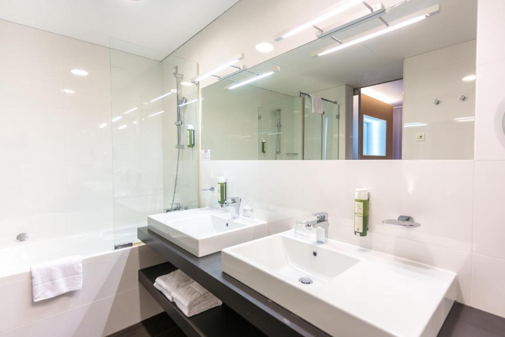 Vannituba majutusasutuses HABAKUK Wellness & Event Hotel