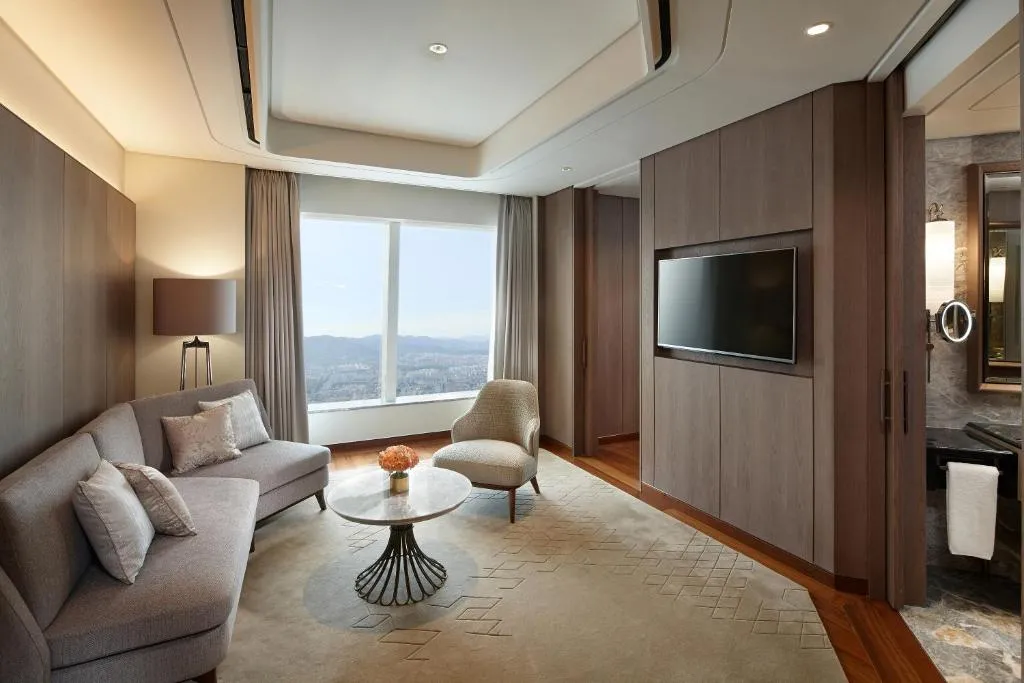 Premier Suite Double Room