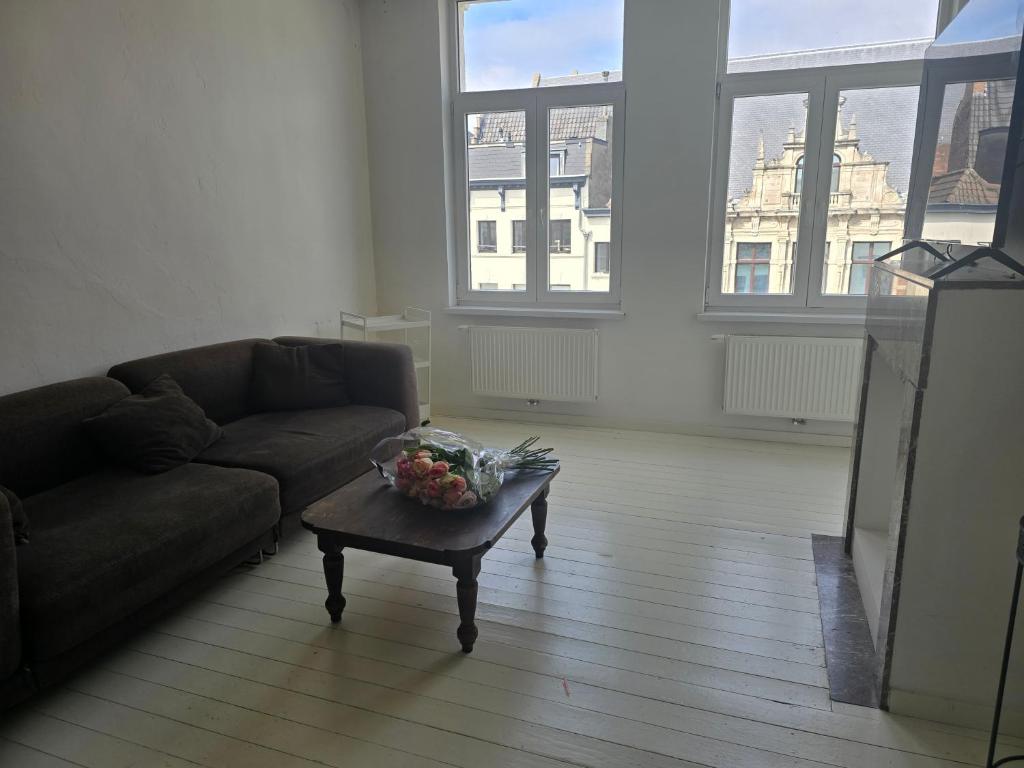 BnB Suikernest - Two-Bedroom Apartment With City View