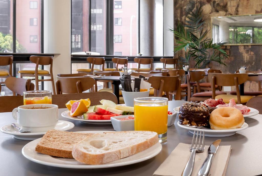 Acta Pirámides - Resim 37