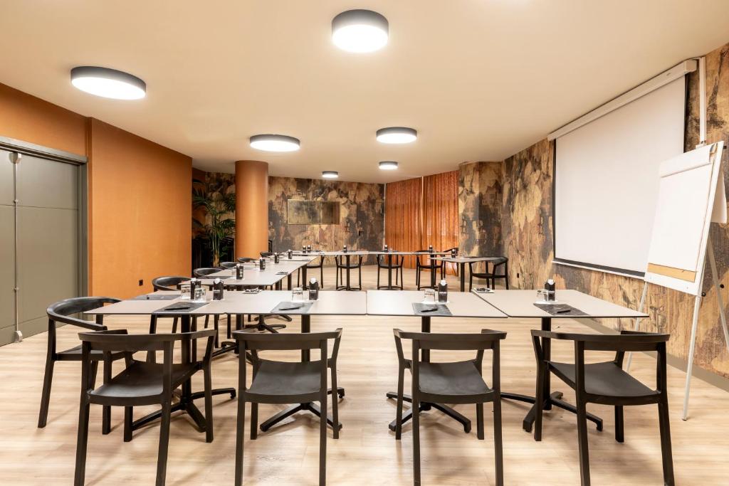 Acta Pirámides - Resim 26