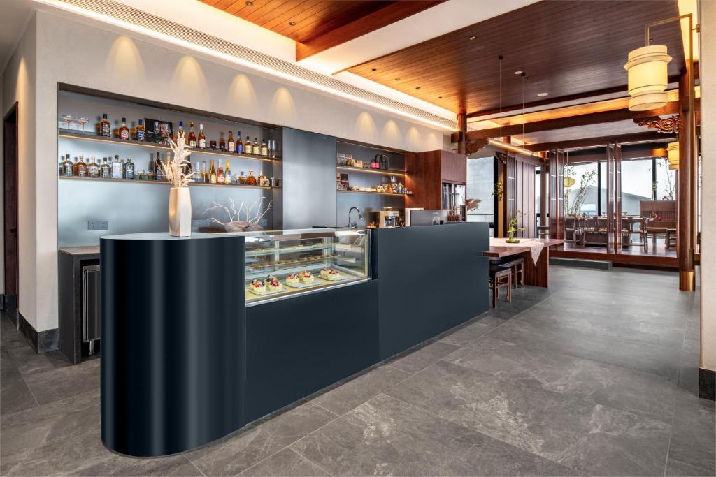 在云端酒店酒廊或酒吧区