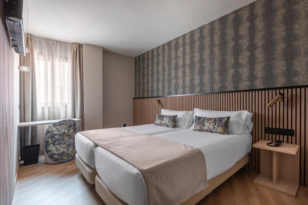 Acta Pirámides - 19