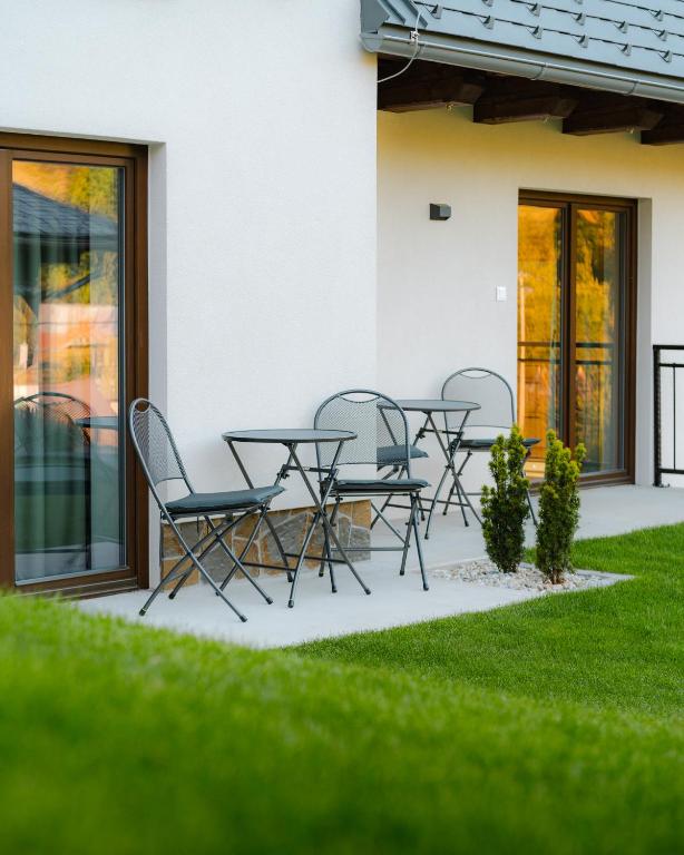 Patio nebo venkovní prostory v ubytování Villa Seraf