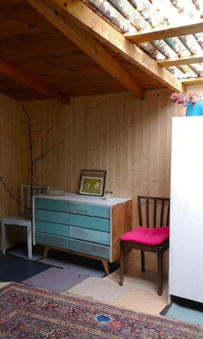 Postel nebo postele na pokoji v ubytování Maringotka u Řípu