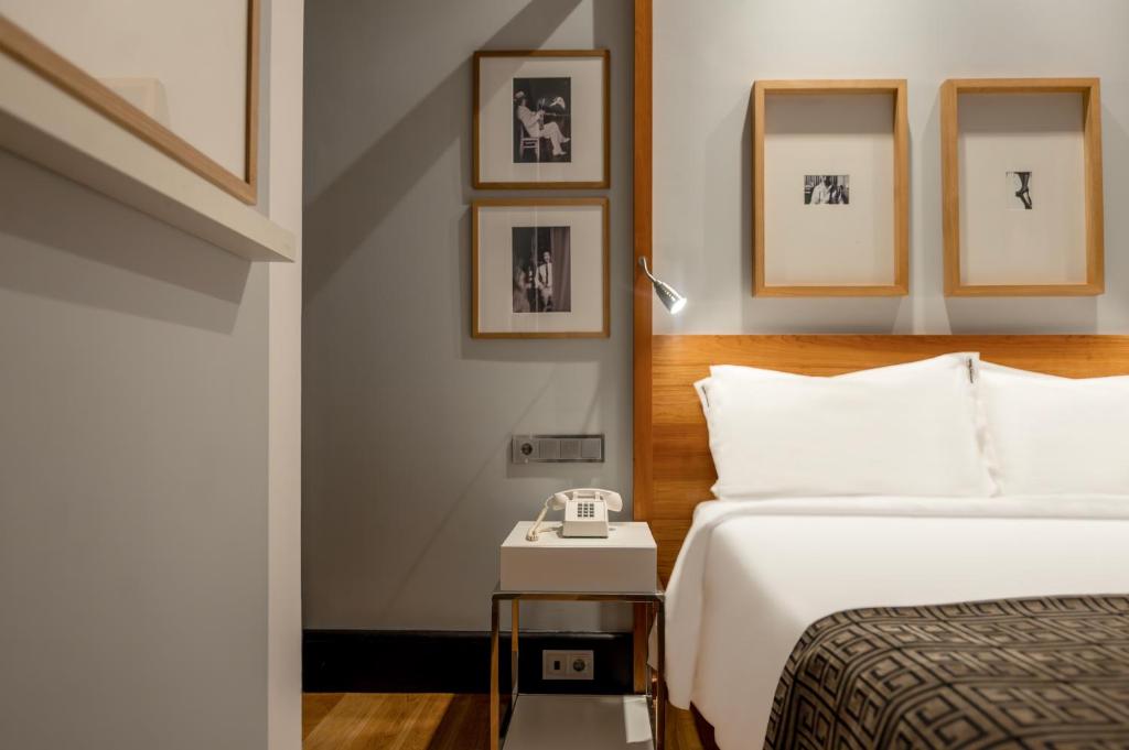 Browns Downtown Hotel - Resim 17