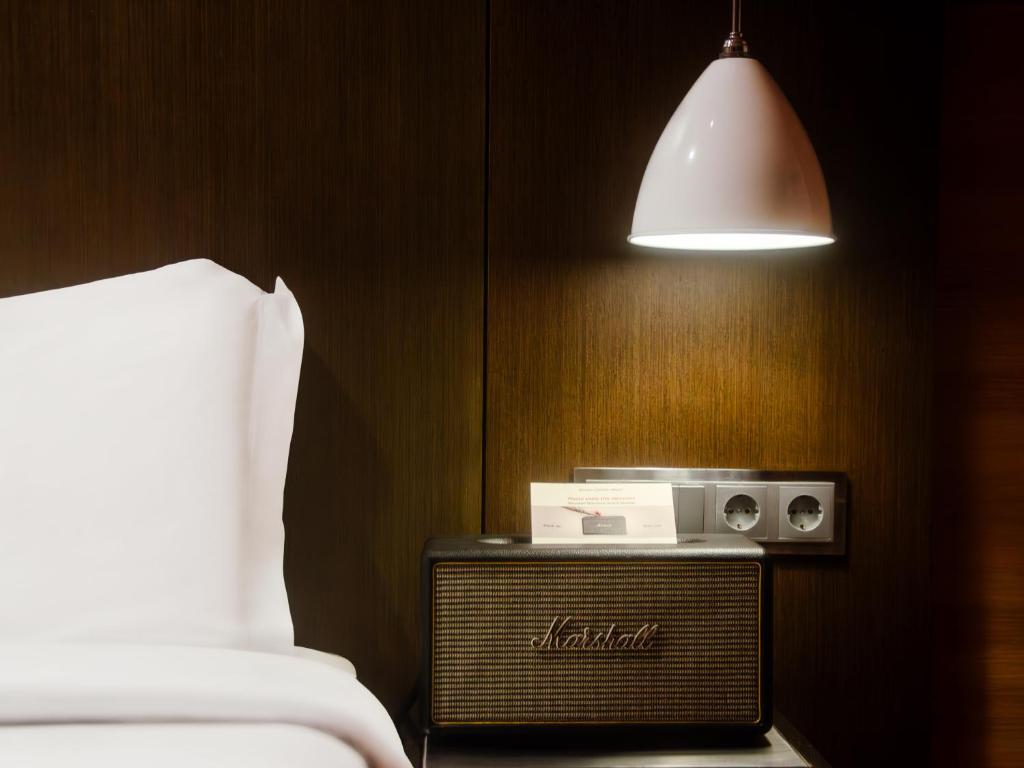 Browns Downtown Hotel - Resim 24