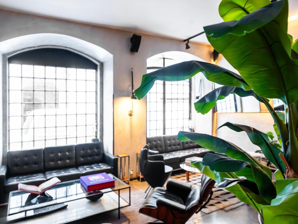 Browns Downtown Hotel - Resim 9