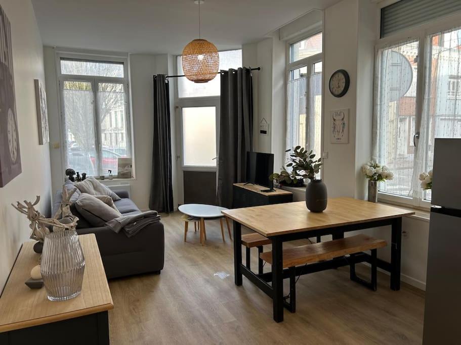 Χώρος καθιστικού στο Entre Gare et Centre ville