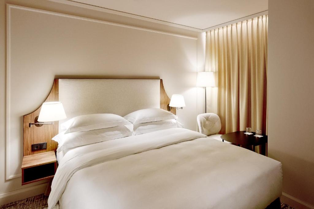 
Standard Quiet Room without Window
