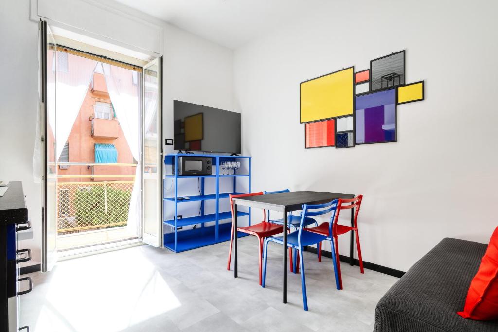 Casa Mondrian; AC and fast Wi-Fi