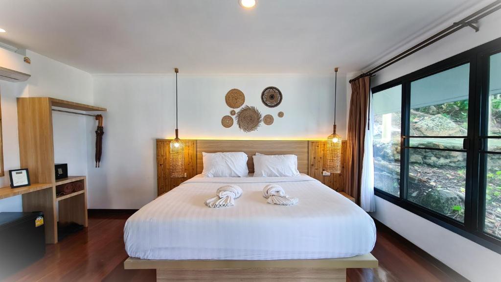 Moonlight Bay Resort - 12