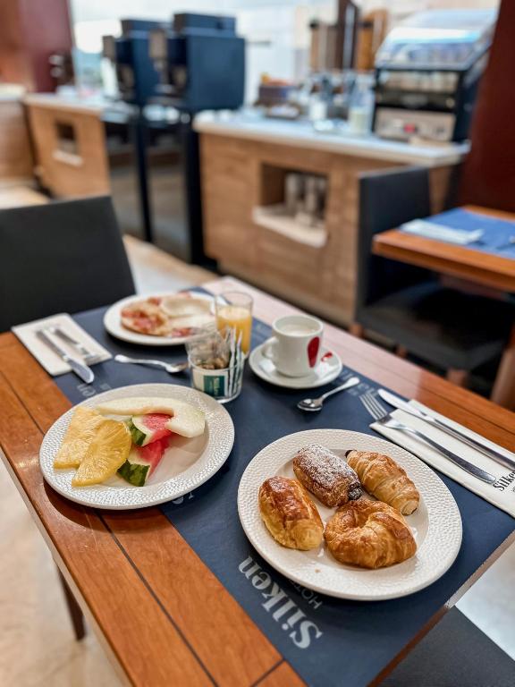 Silken Sant Gervasi - Resim 18