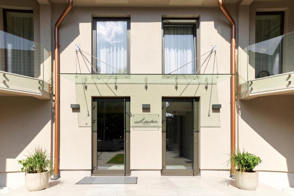 Exteriér nebo vchod ubytování Hotel Laudon