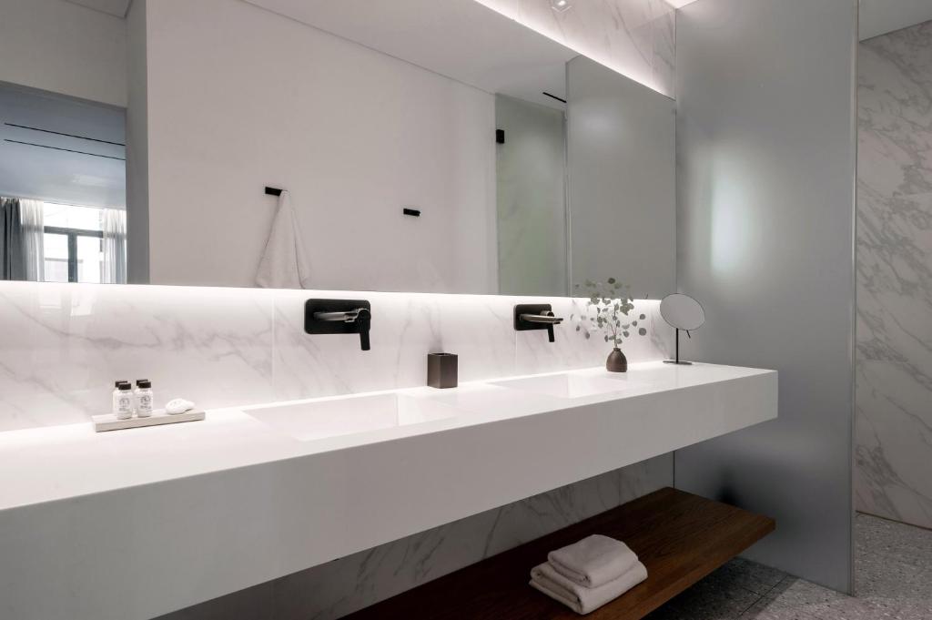 The Editor Hotel Athens - Resim 42