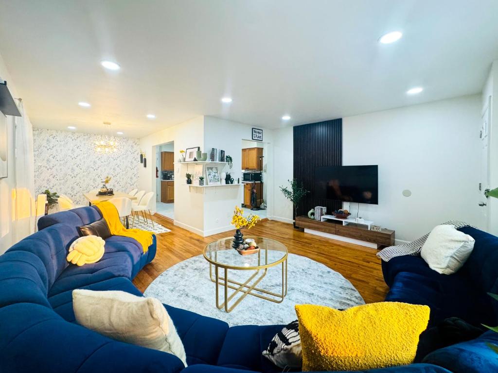 Lux Designer Home with Gaming Rm photo