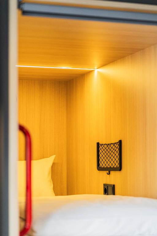 Postel nebo postele na pokoji v ubytování Dream Factory Melk - Green Hostel