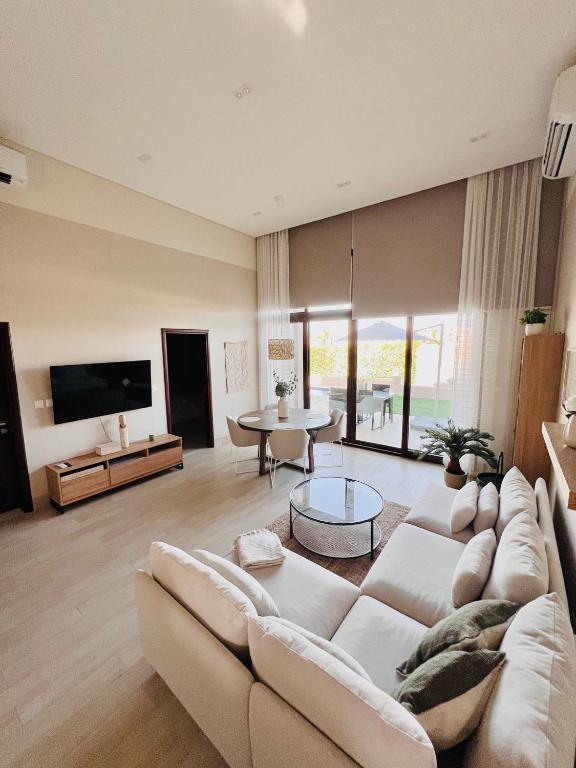 Pool Villa am Strand