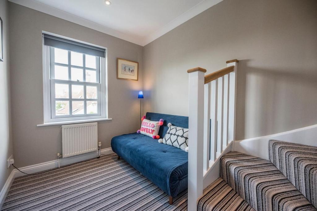 The Poppies, a stylish Aldeburgh holiday home 7