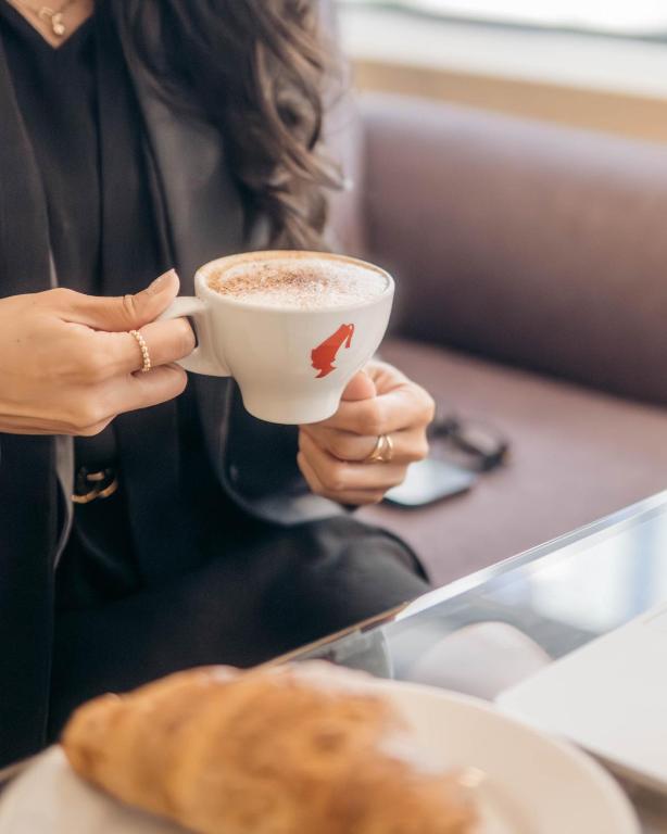 Millennium Downtown - Resim 9