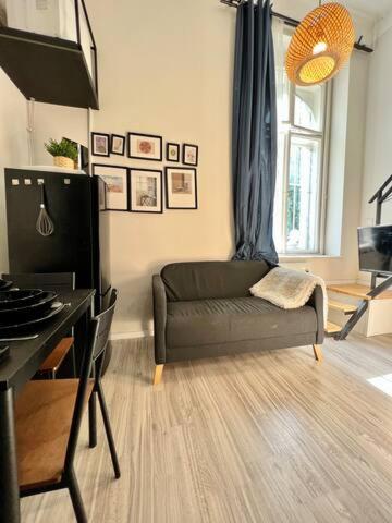 chic design studio 1071 Budapest, Dembinszky utca 8 kép - 1