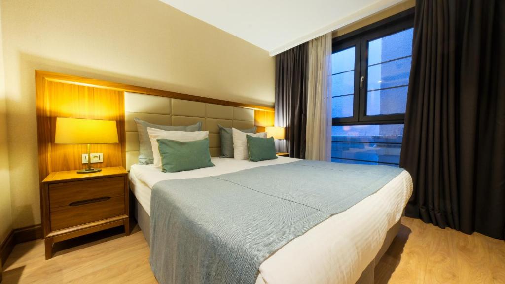 Endless Art Hotel-Special Category 3