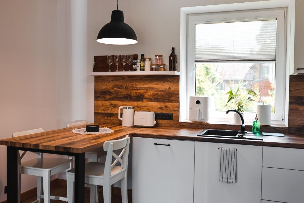 Kuchyň nebo kuchyňský kout v ubytování Home Stay Juniper