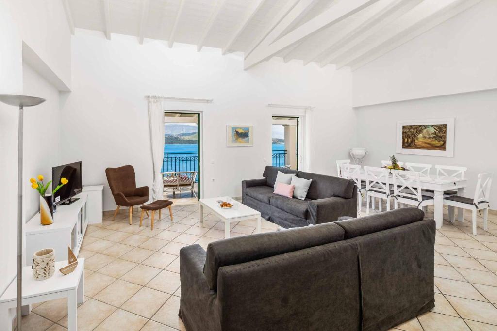 A seating area at Villa Zeus