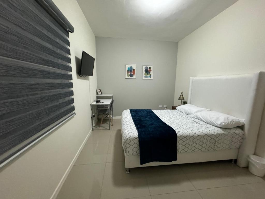 Postel nebo postele na pokoji v ubytování Depas & suites TOSVA