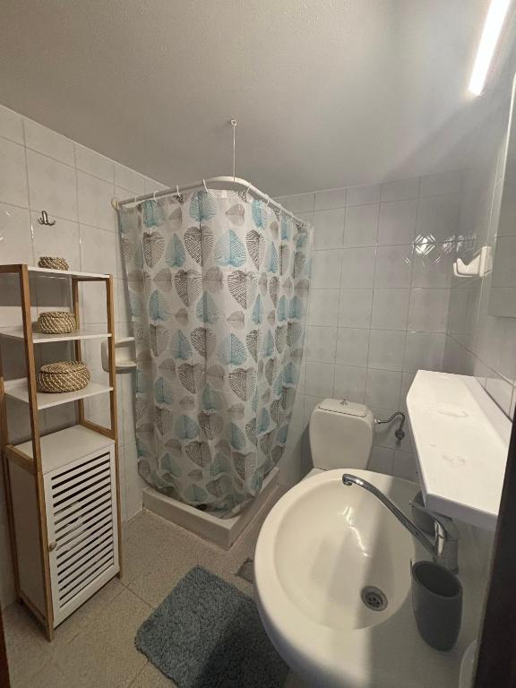 Koupelna v ubytování Mochlos Thea Thalatta