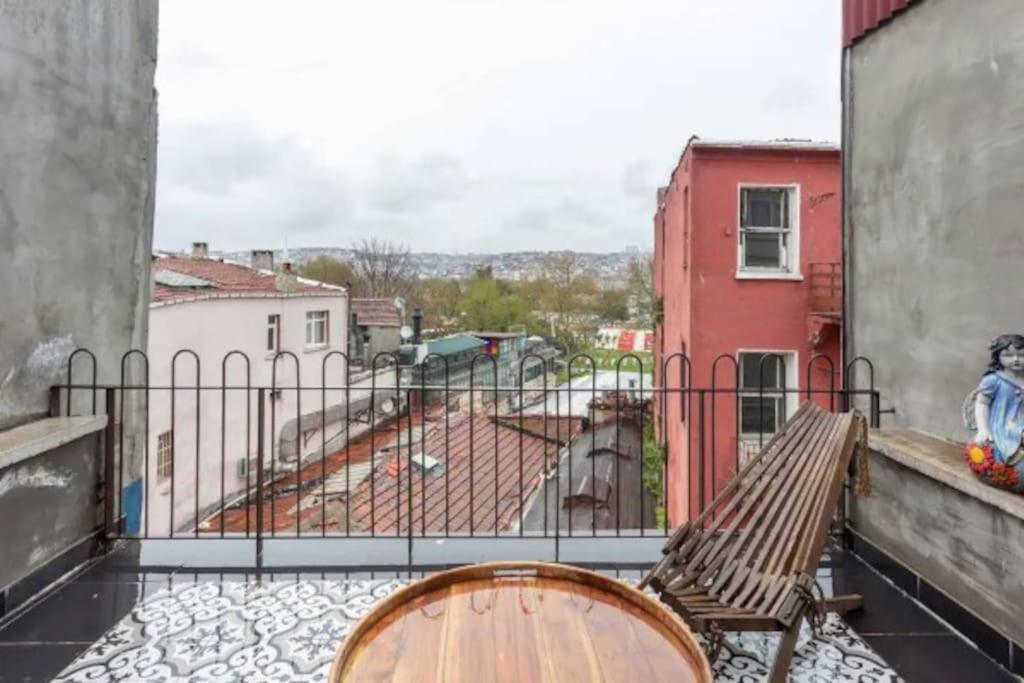 Balkón nebo terasa v ubytování Balat luxury House With Sea View