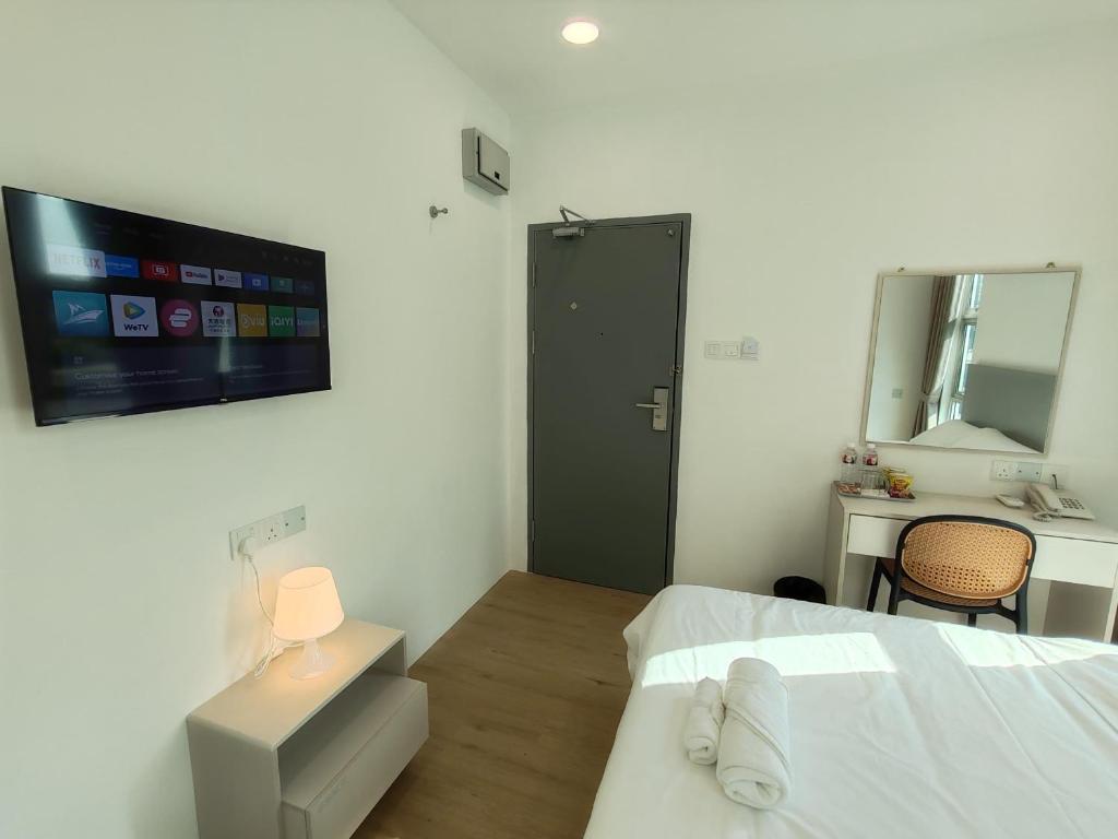 TV a/nebo společenská místnost v ubytování Lawson Inn