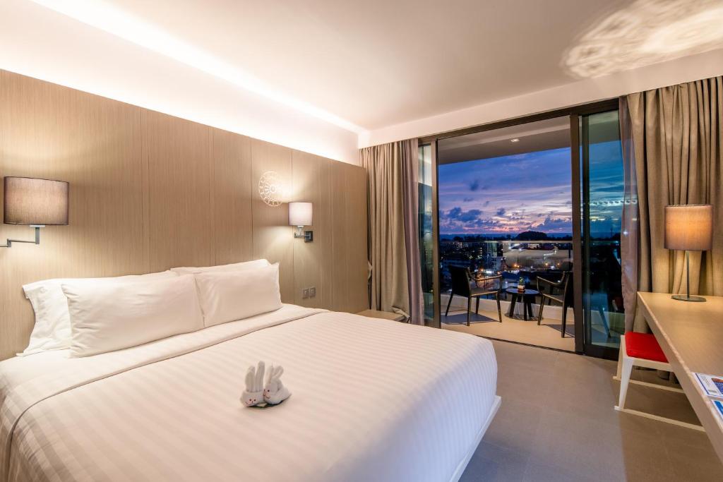 The Yama Hotel Phuket - Resim 37
