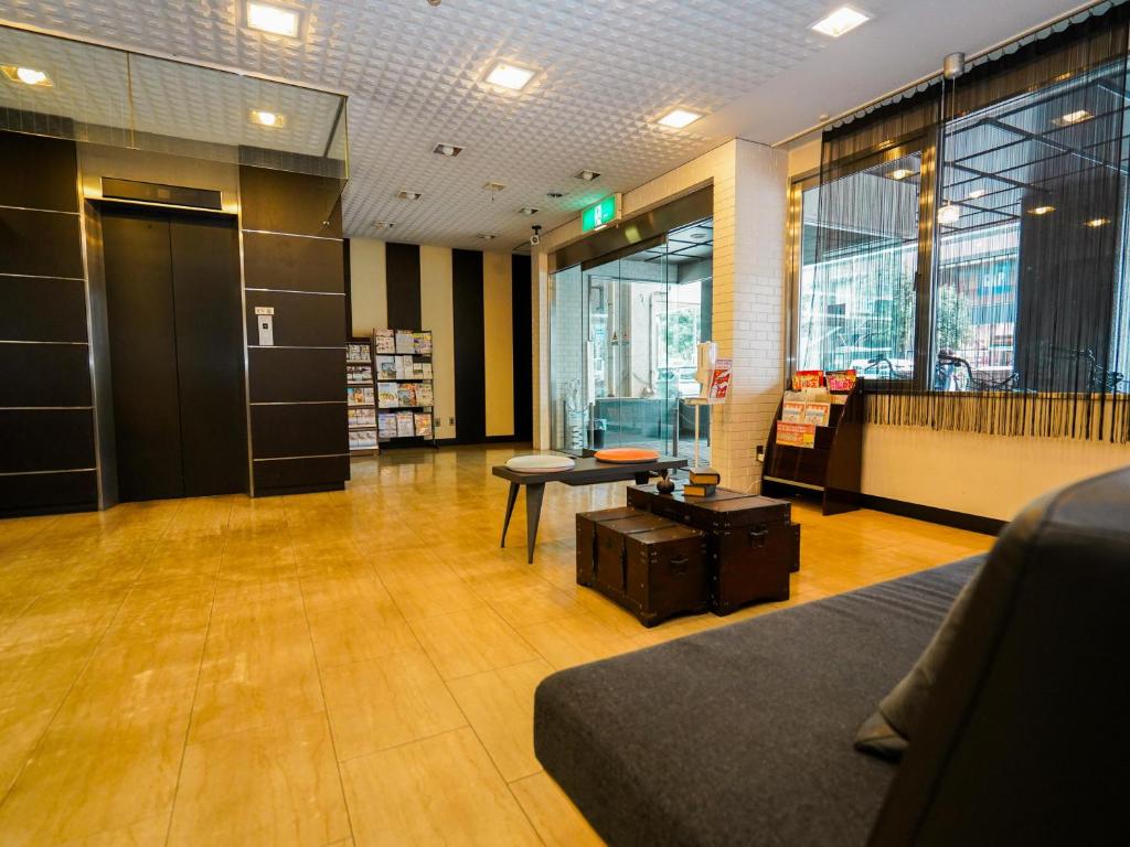 Posezení v ubytování Hotel AreaOne Okayama