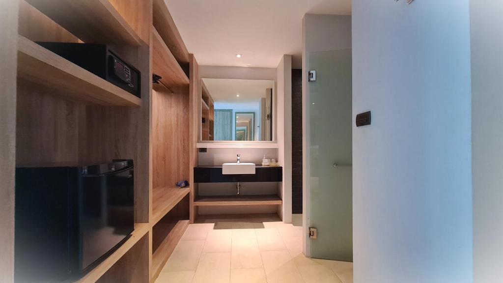 Moonlight Bay Resort - 4