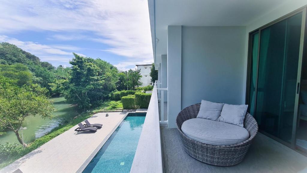 Moonlight Bay Resort - 1