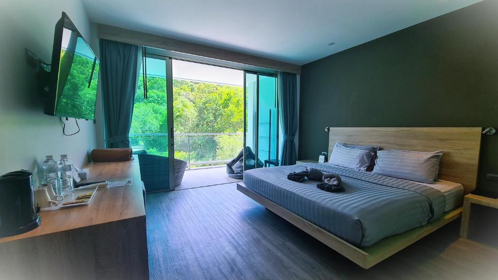 Moonlight Bay Resort - 2